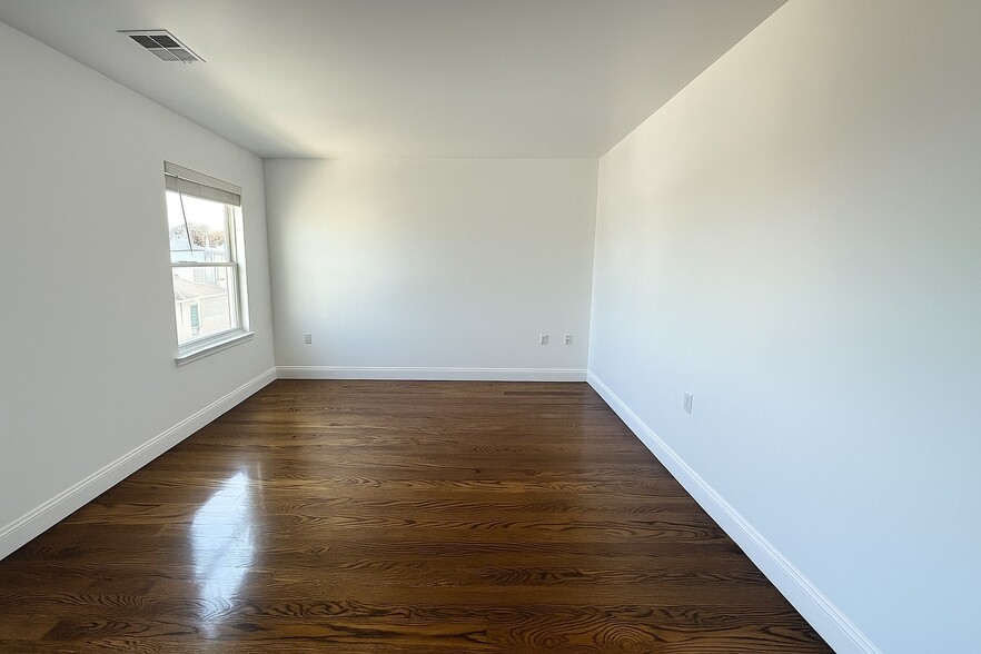 PRIMARY BEDROOM - 159 Court St