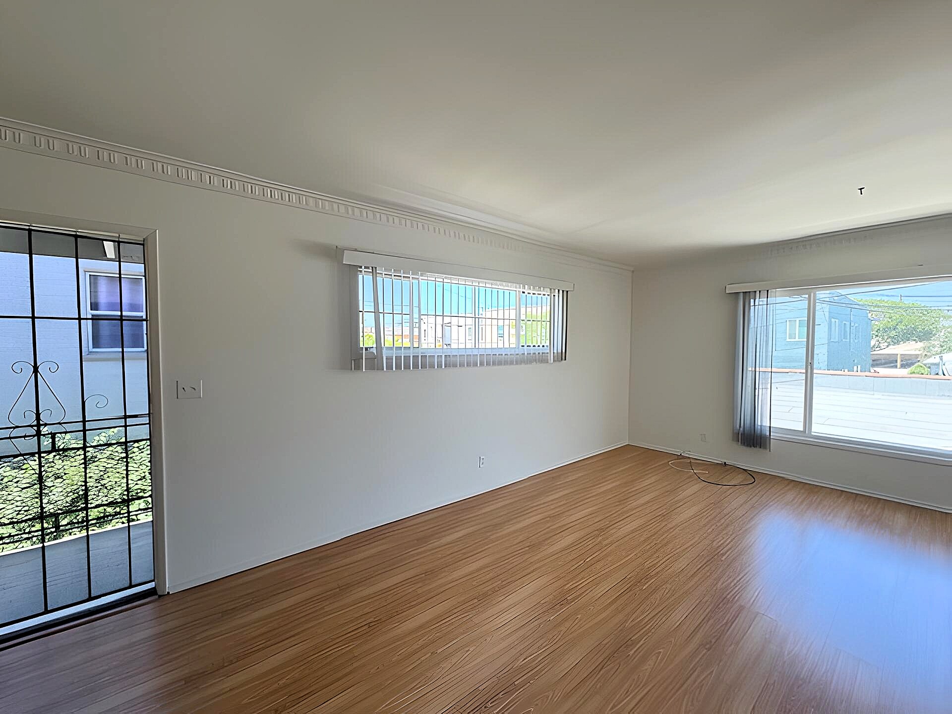 Building Photo - 6125 Cashio St