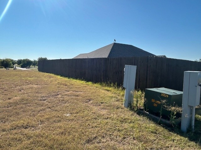 Building Photo - 62 Southridge Rd