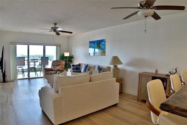 Building Photo - 1500 S Ocean Blvd