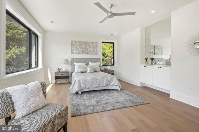 Building Photo - 5805 Massachusetts Ave