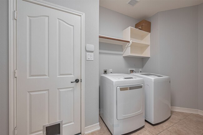 Building Photo - 25218 Auburn Bend Dr