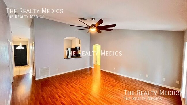 Building Photo - 2132 Falkner Rd