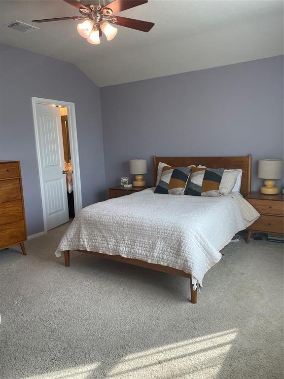 Building Photo - 2025 Langdale Ln