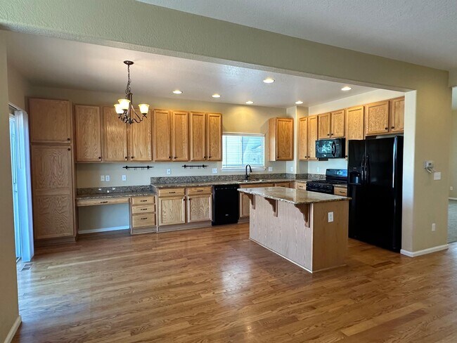 Building Photo - 16740 Firebrick Dr
