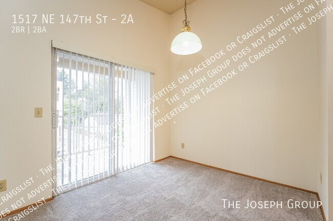 Building Photo - 1517 NE 147th St