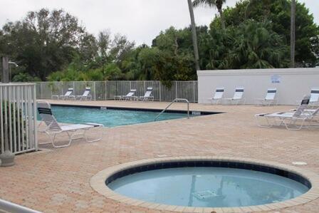 Building Photo - 1702 Silverleaf Oak Ct