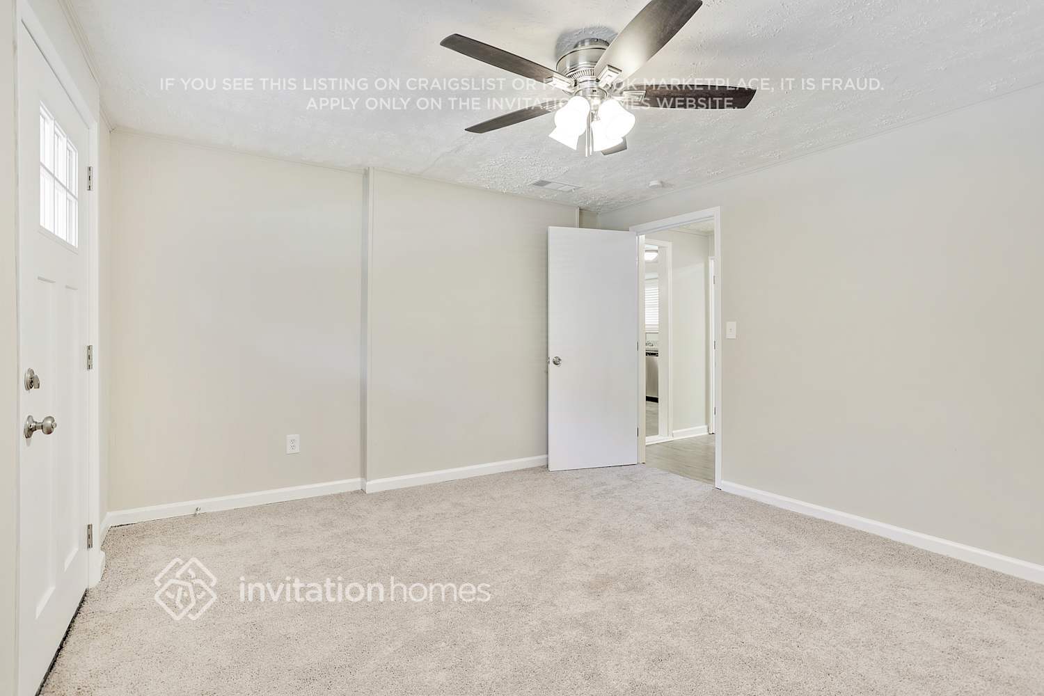 Building Photo - 6265 Lakeview Dr