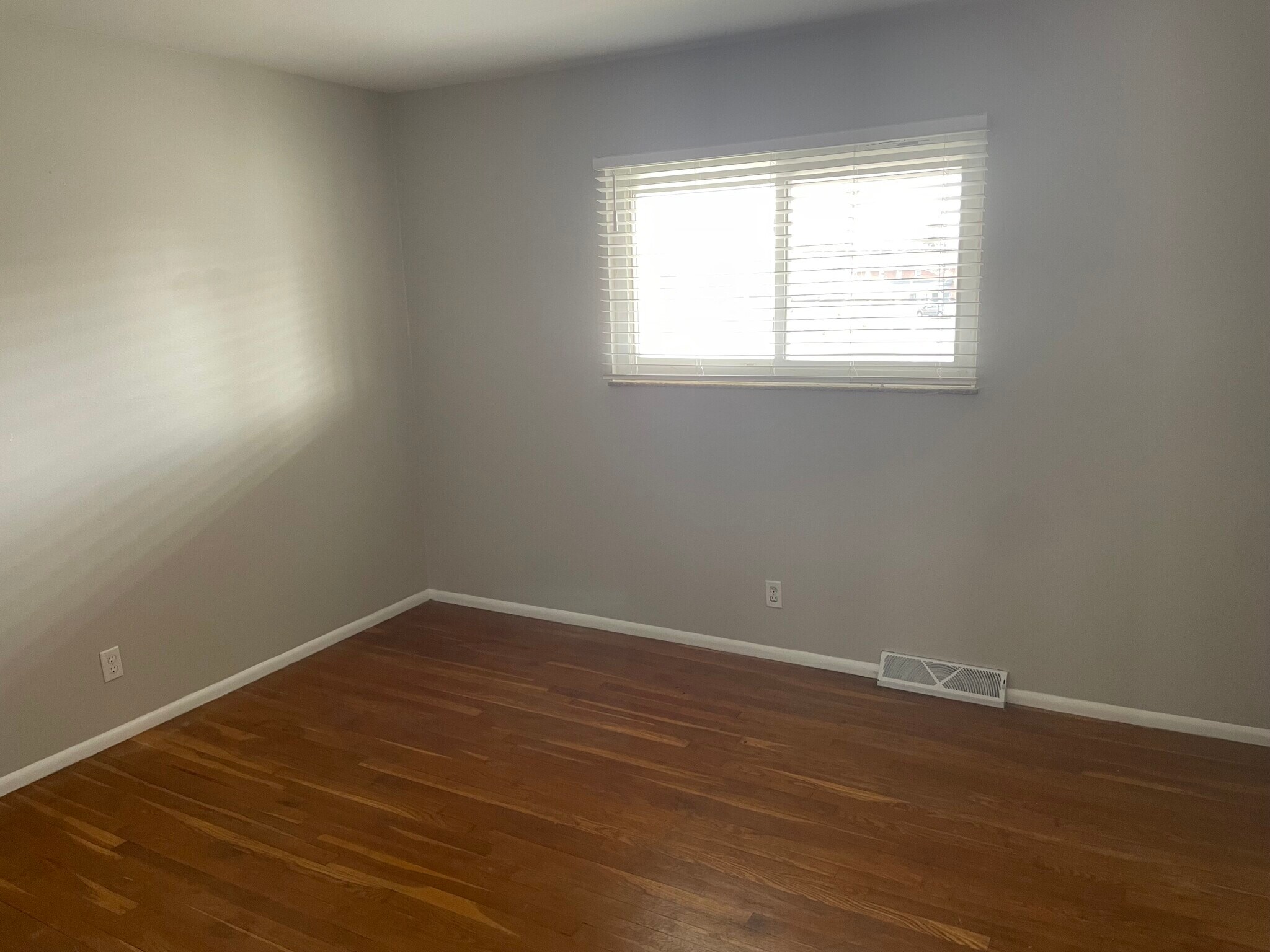 Bedroom 2 - 36 S Norwich Rd