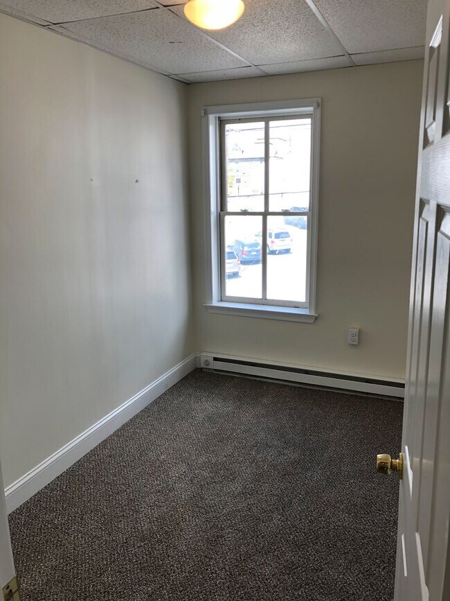 Building Photo - 28 S 3rd St