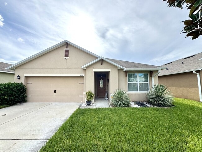 Building Photo - 239 Willow Bend Dr
