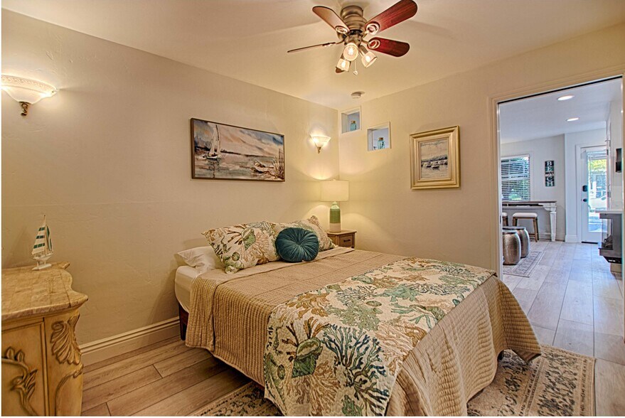 Bedroom - 307 Capitola Ave