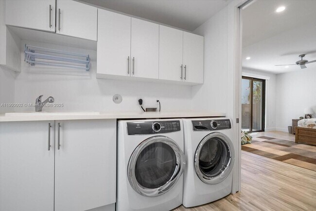 Building Photo - 332 Balboa St