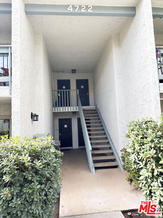 Building Photo - 4722 Park Granada