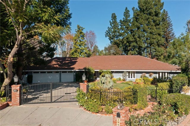 Building Photo - 19803 Linnet St