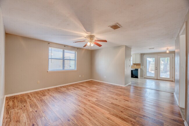 Building Photo - 12500 SW 2nd St