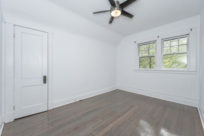 Building Photo - 639 Probasco St