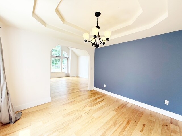 Building Photo - 1128 NW Thornwood Cir