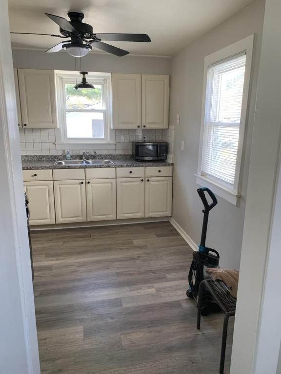 Building Photo - 24329 Grove Ave