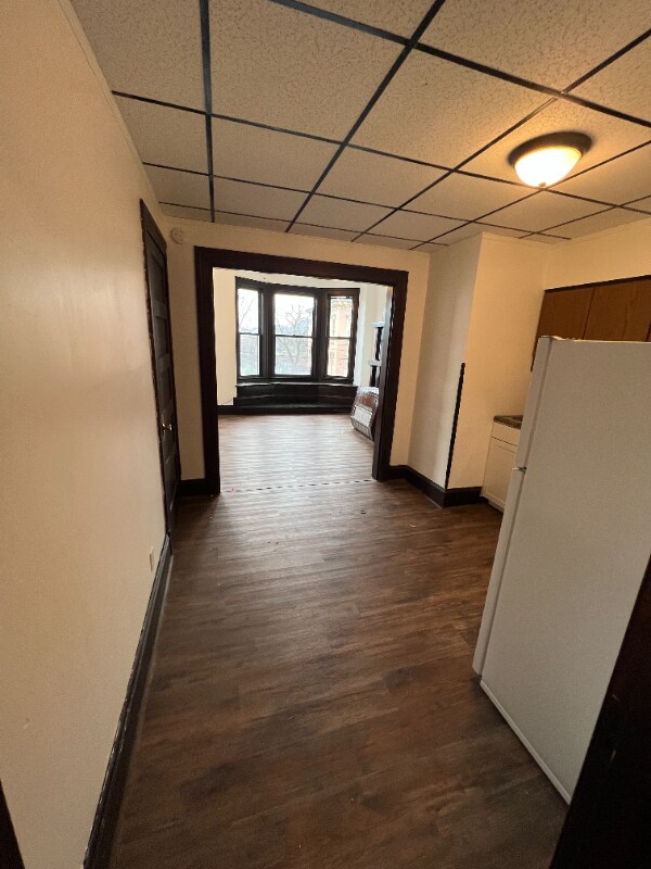 Building Photo - 838 Main St