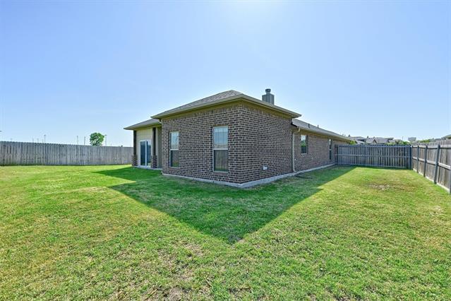 Building Photo - 2401 Southridge Ln