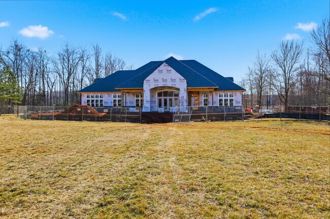 Building Photo - 4008 La Crema Dr