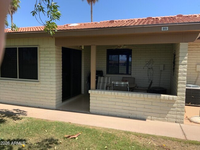 Building Photo - 2311 S Farnsworth Dr