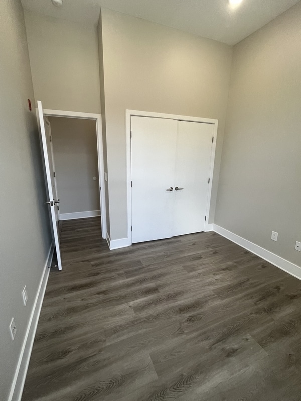 Building Photo - 4000 W Girard Ave