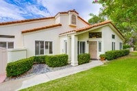 Building Photo - 3 bed, 2 bath Single Family Home in North ...