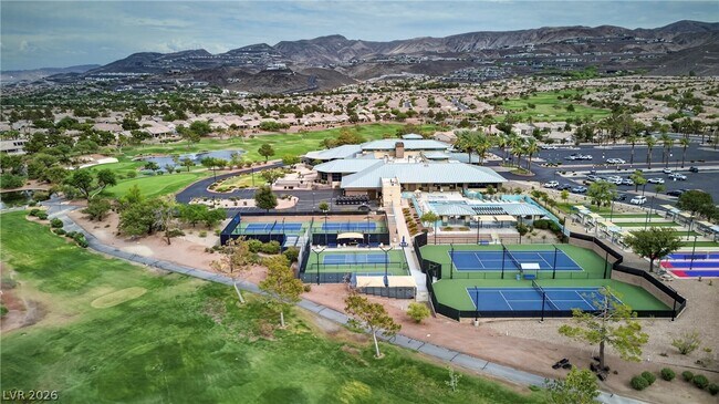 Building Photo - 2118 Desert Woods Dr