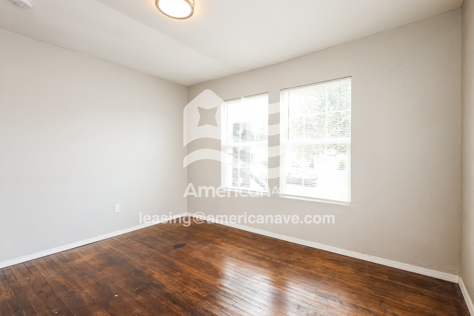 Building Photo - 3316 Pioneer Ave