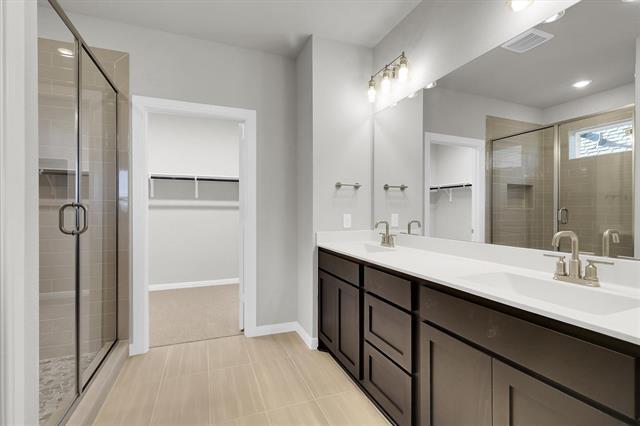 Building Photo - 4717 Vizsla Ln