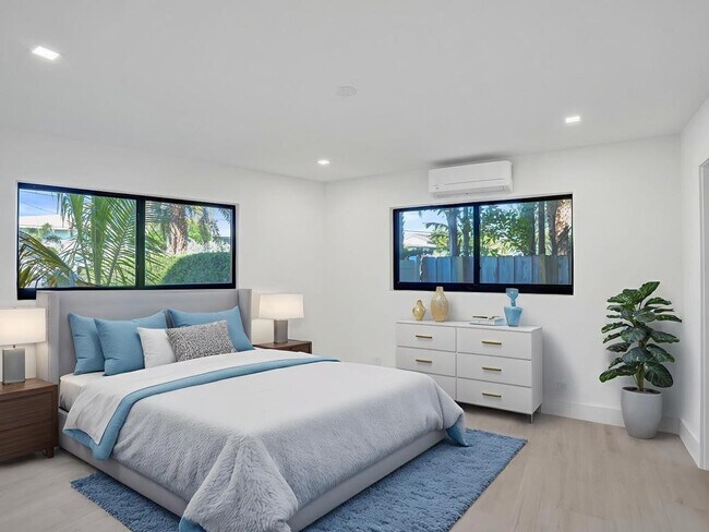 Building Photo - 840 SE 22nd Ave