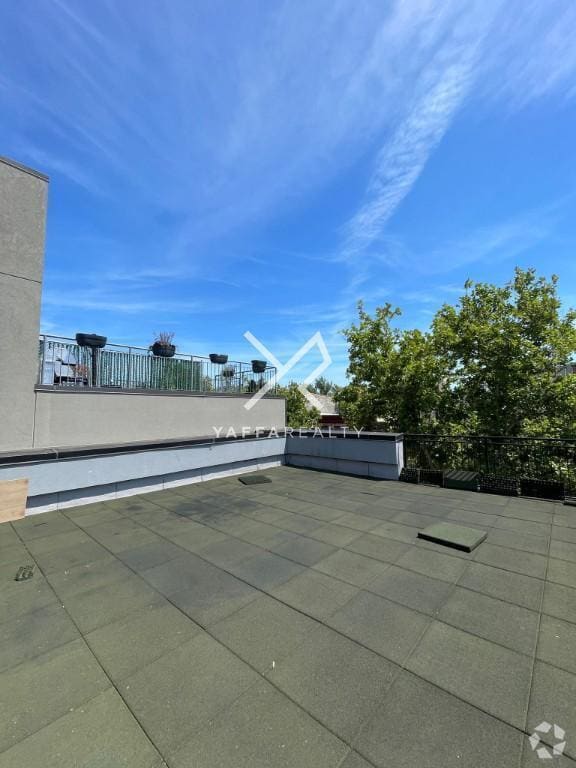 Building Photo - 2 bedroom in BROOKLYN NY 11221