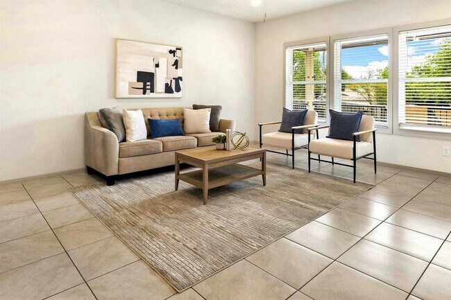 Building Photo - 1116 La Conterra Blvd