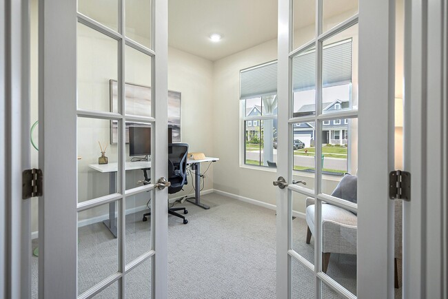 Building Photo - 737 Haywood Dr