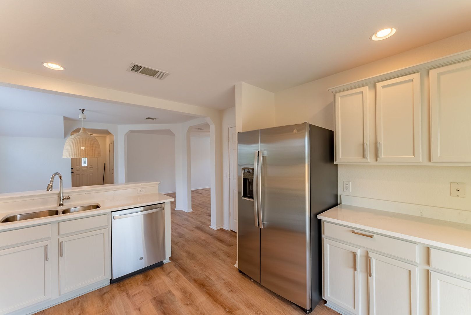 Building Photo - 1225 Anise Dr