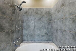 Building Photo - 807 Happy View