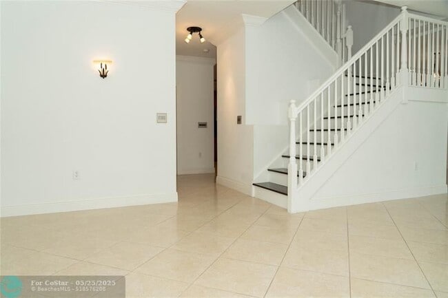 Building Photo - 17654 SW 47th St