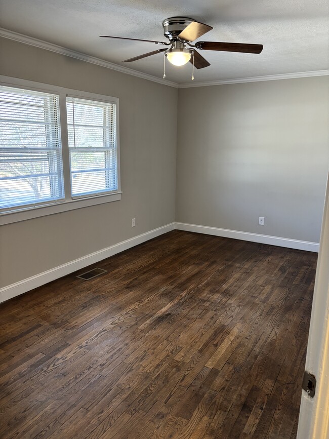 Building Photo - 307 Boundary Ln