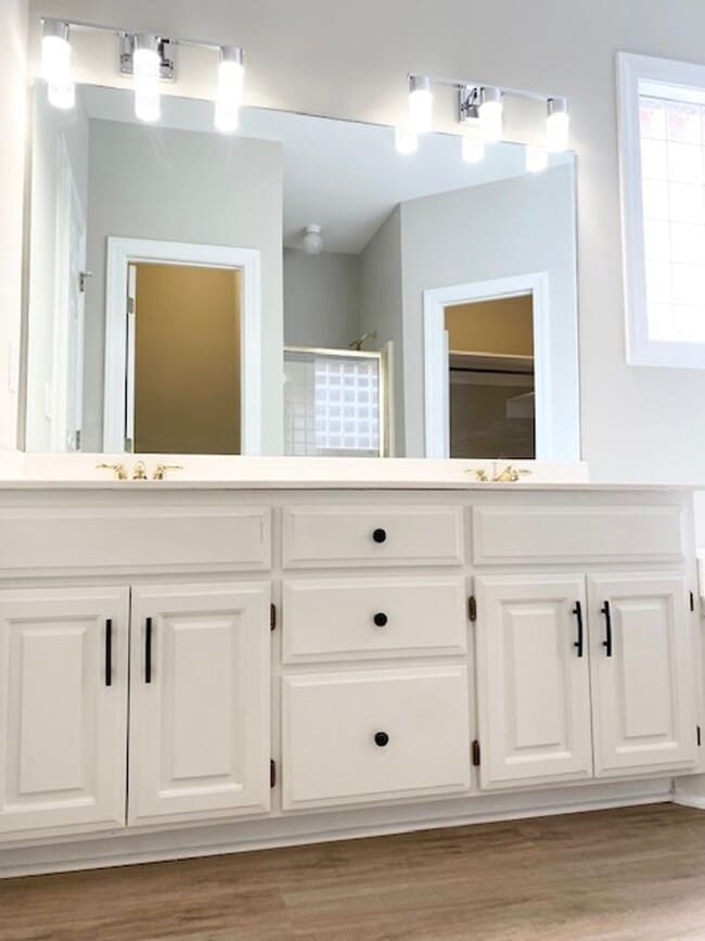 Building Photo - UNIQUE PROPERTY IN CONVENIENT IRMO LOCATION