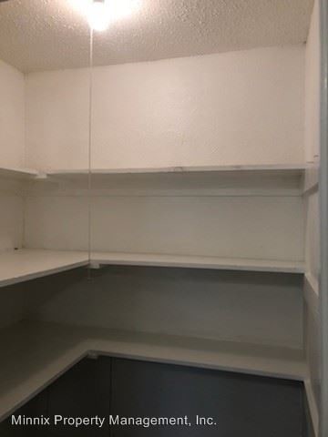 Building Photo - 1 br, 1 bath Apartment - 1500 N 6th Street