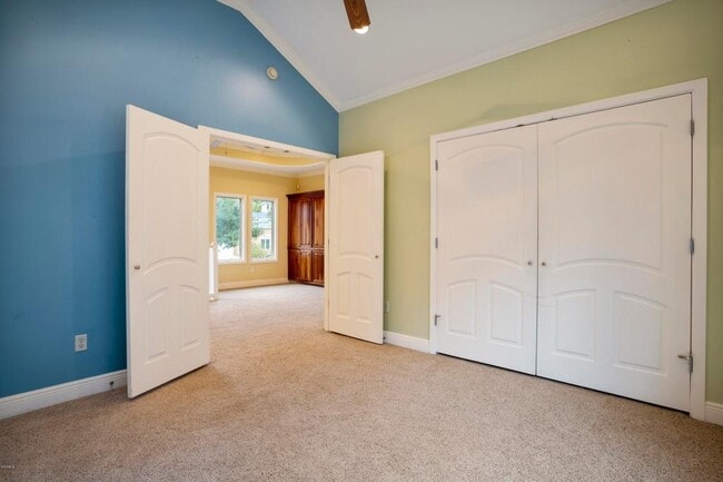 Building Photo - 7516 Pinehurst Ct