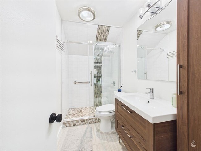 Building Photo - 12600 Esplanade St