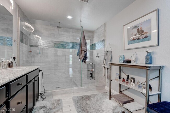 Building Photo - 10597 Cloud Whisper Dr