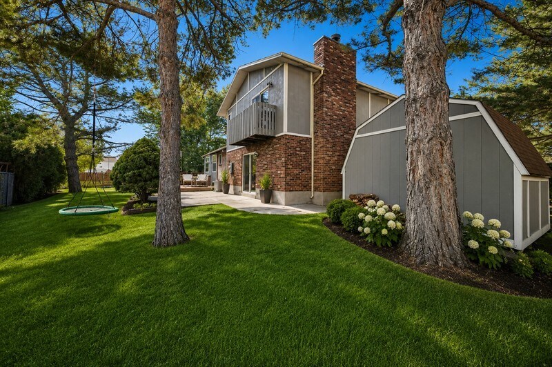 Building Photo - 7473 Bromley Rd