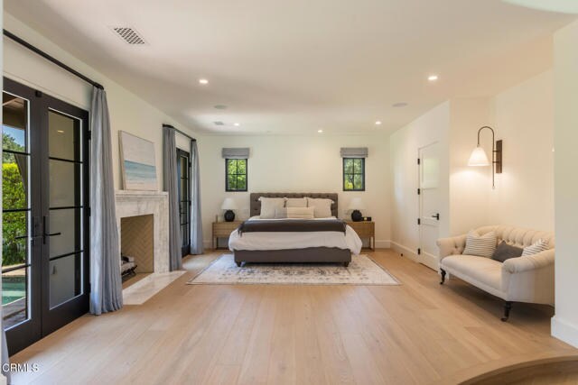 Building Photo - 4435 Encinas Dr
