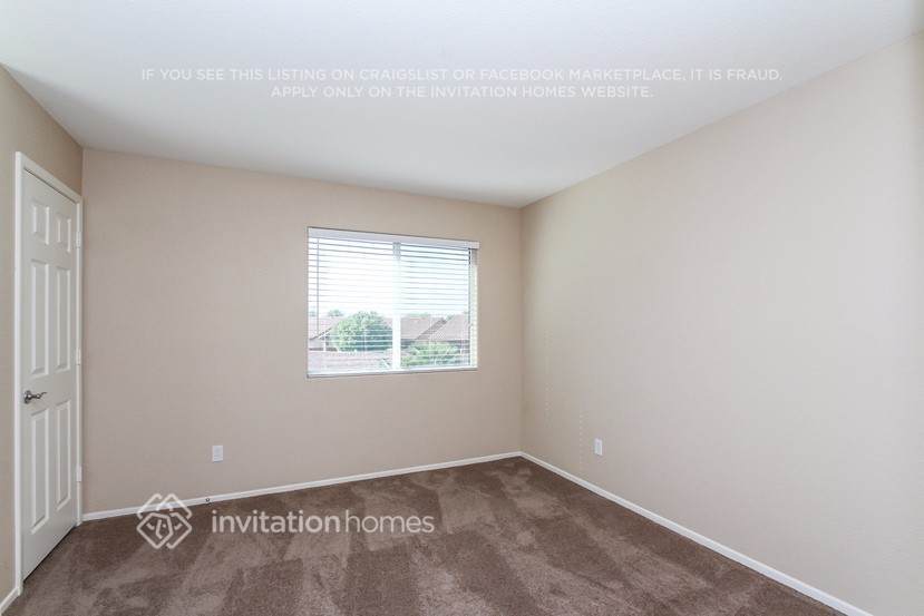 Building Photo - 3599 Bufflehead St
