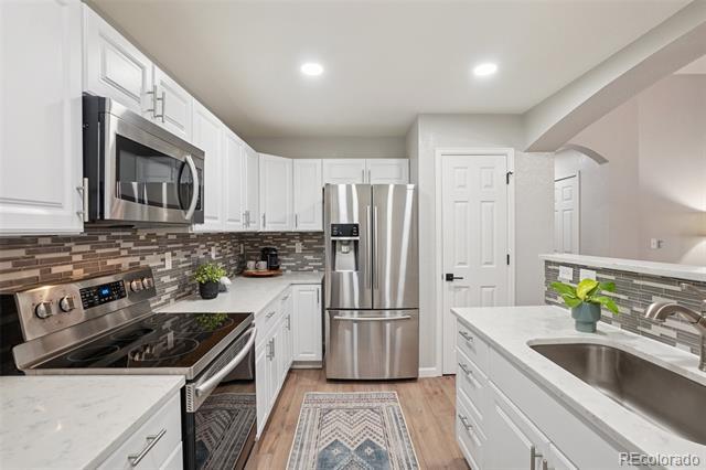 Building Photo - 4271 S Blackhawk Cir