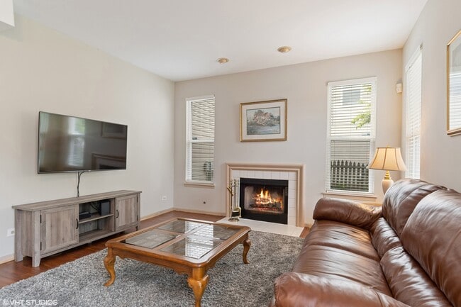 Building Photo - 1085 Red Clover Dr